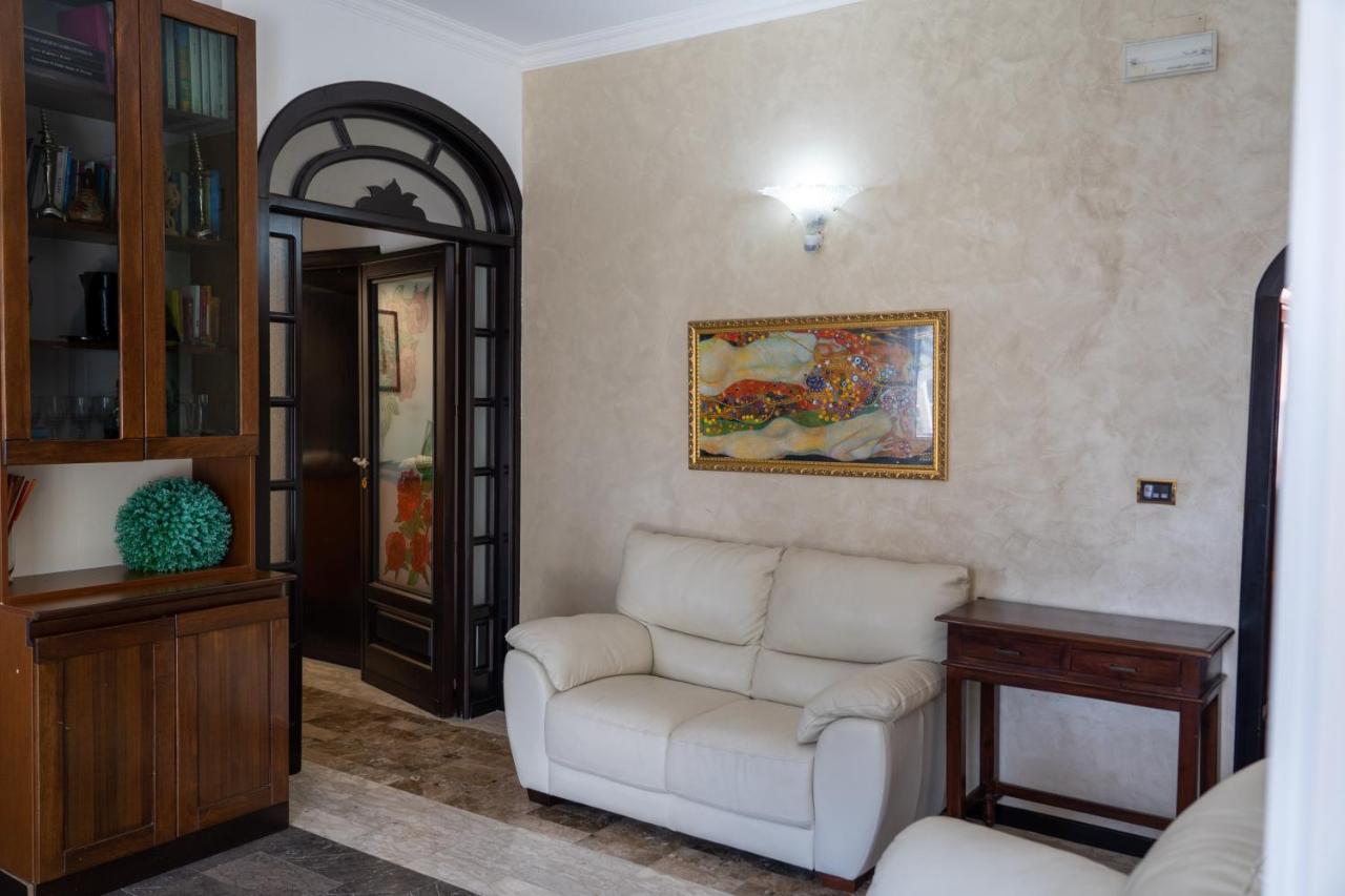 B&B Villagus Прая а Маре Екстериор снимка